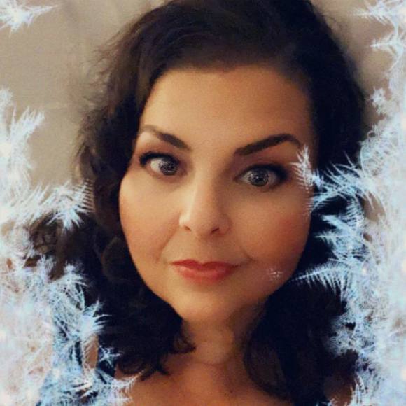 lisalewis72
